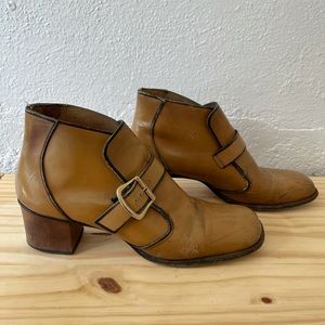 Vintage Chealsea style cowgirl boots